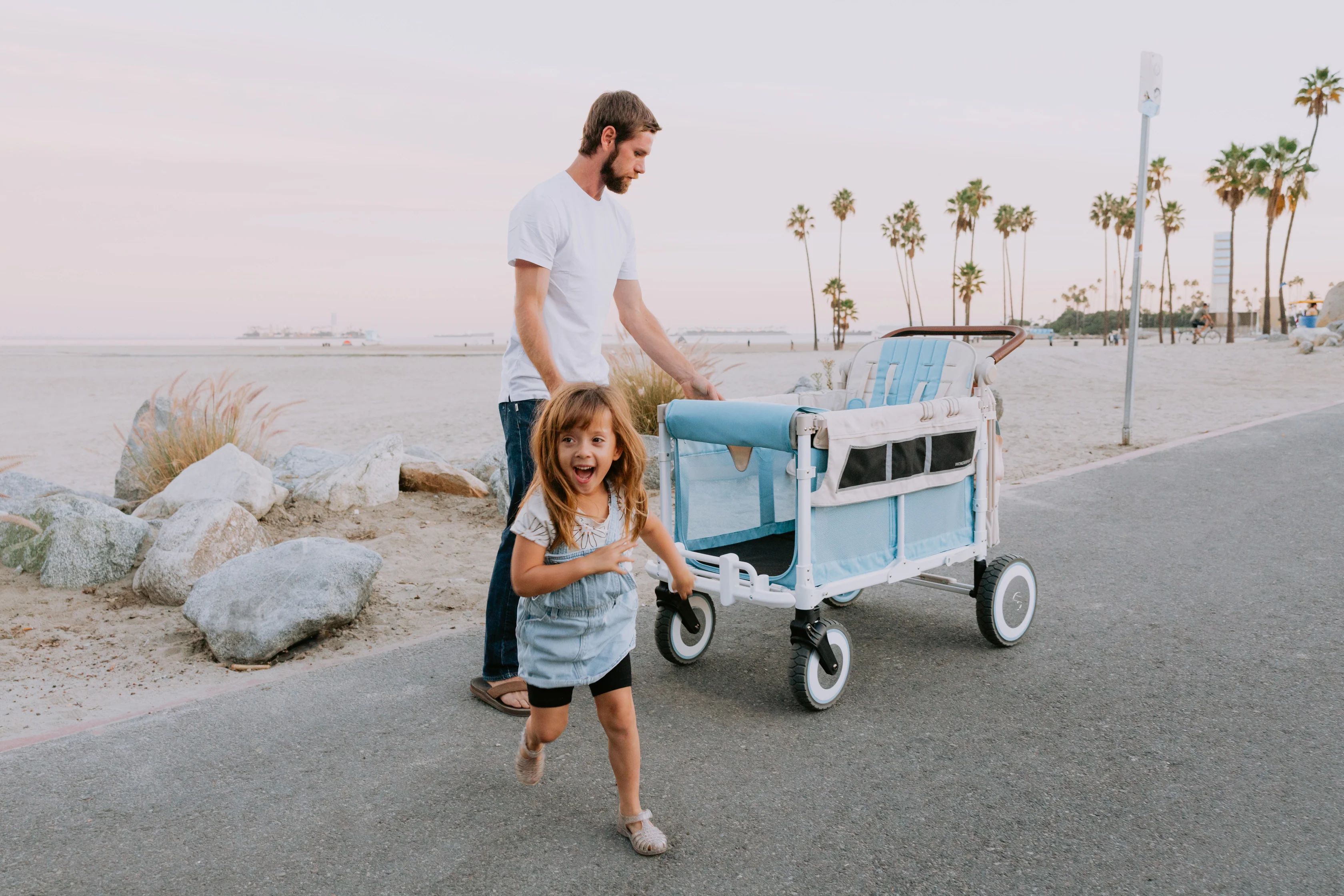 WonderFold W4 Volkswagen Stroller Wagon - Bondi Blue - Image 18