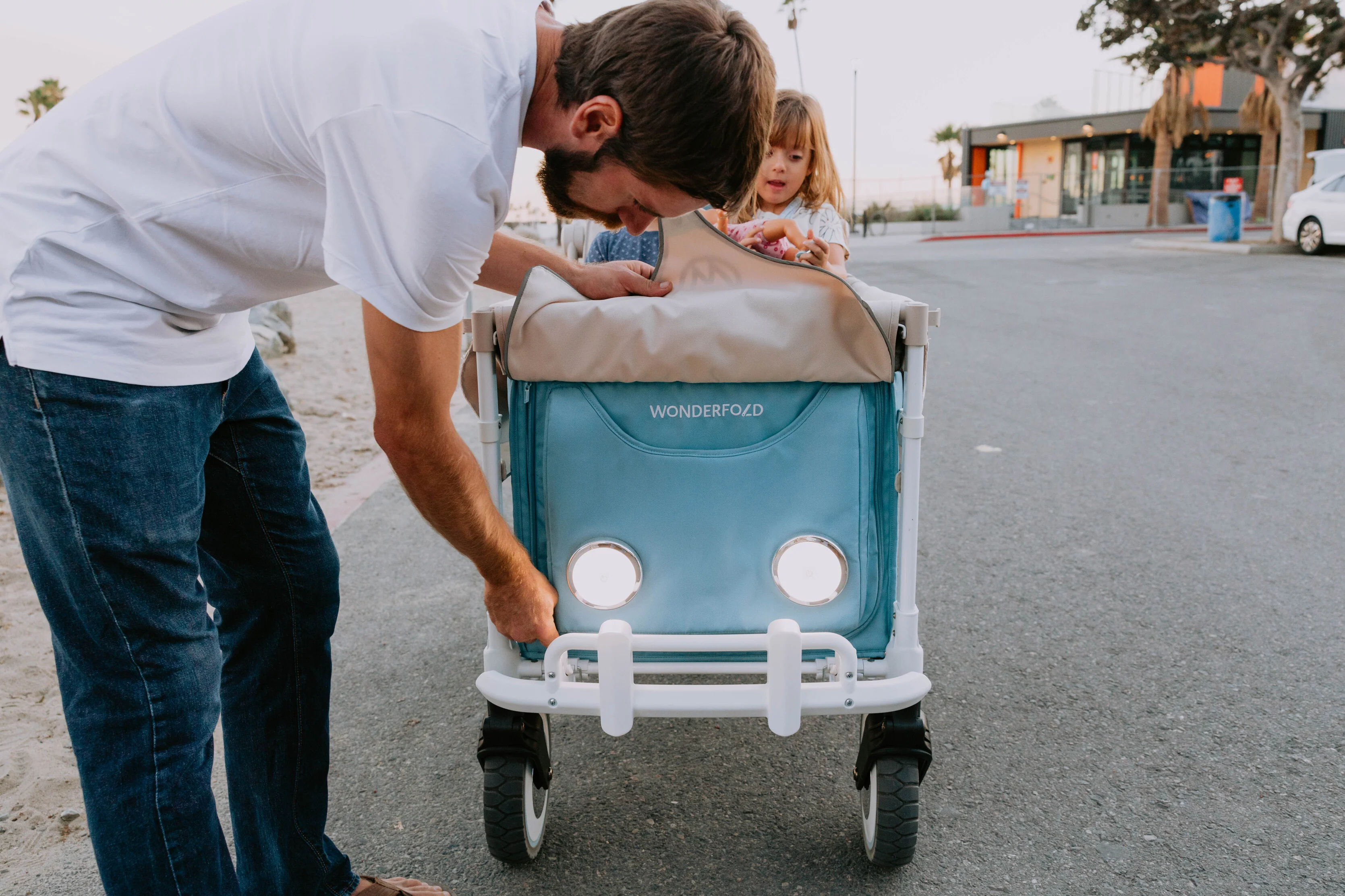 WonderFold W4 Volkswagen Stroller Wagon - Bondi Blue - Image 26