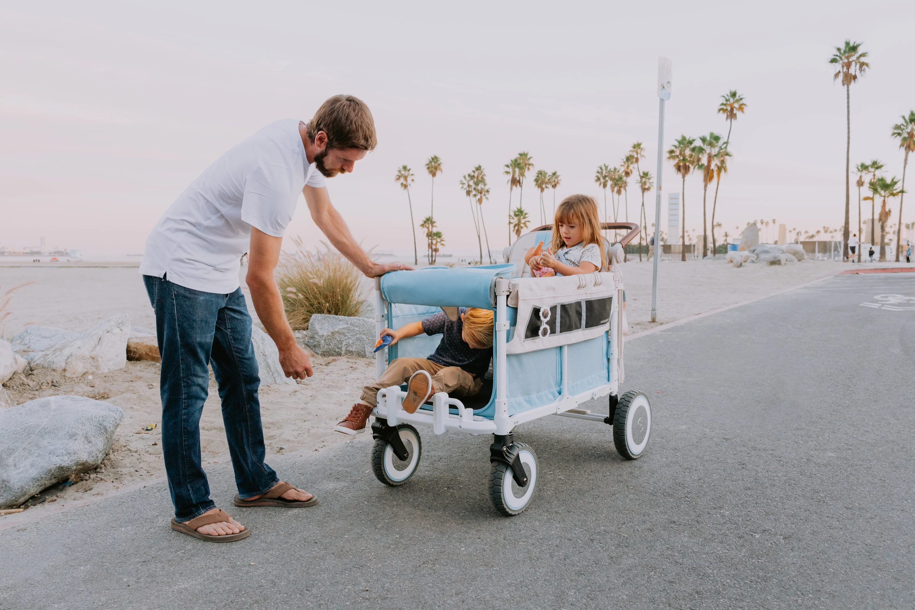 WonderFold W4 Volkswagen Stroller Wagon - Bondi Blue - Image 27