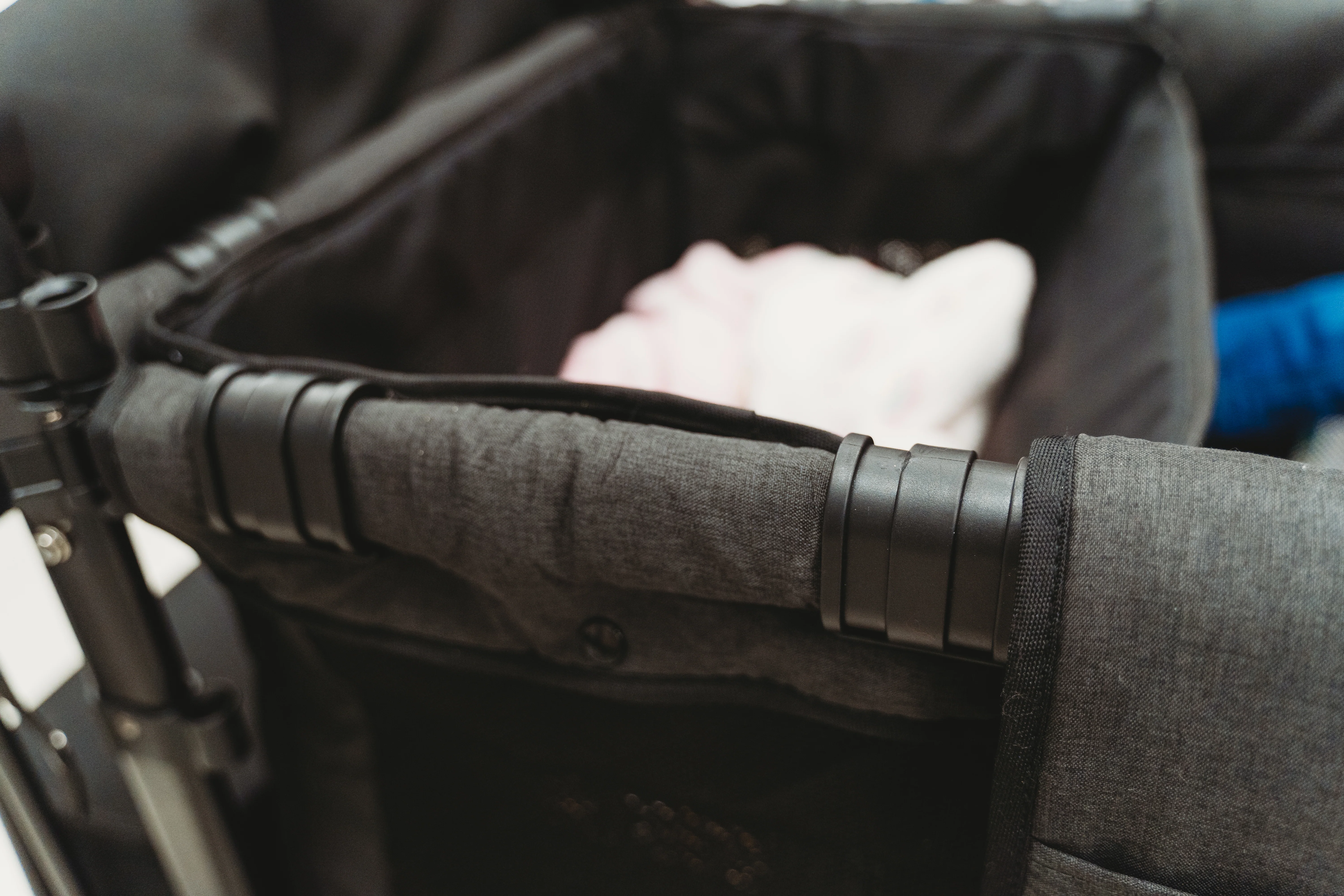 WonderFold W4 Wondertote Shopping Basket - Image 4